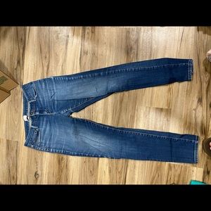 Levi skinny jeans size 8